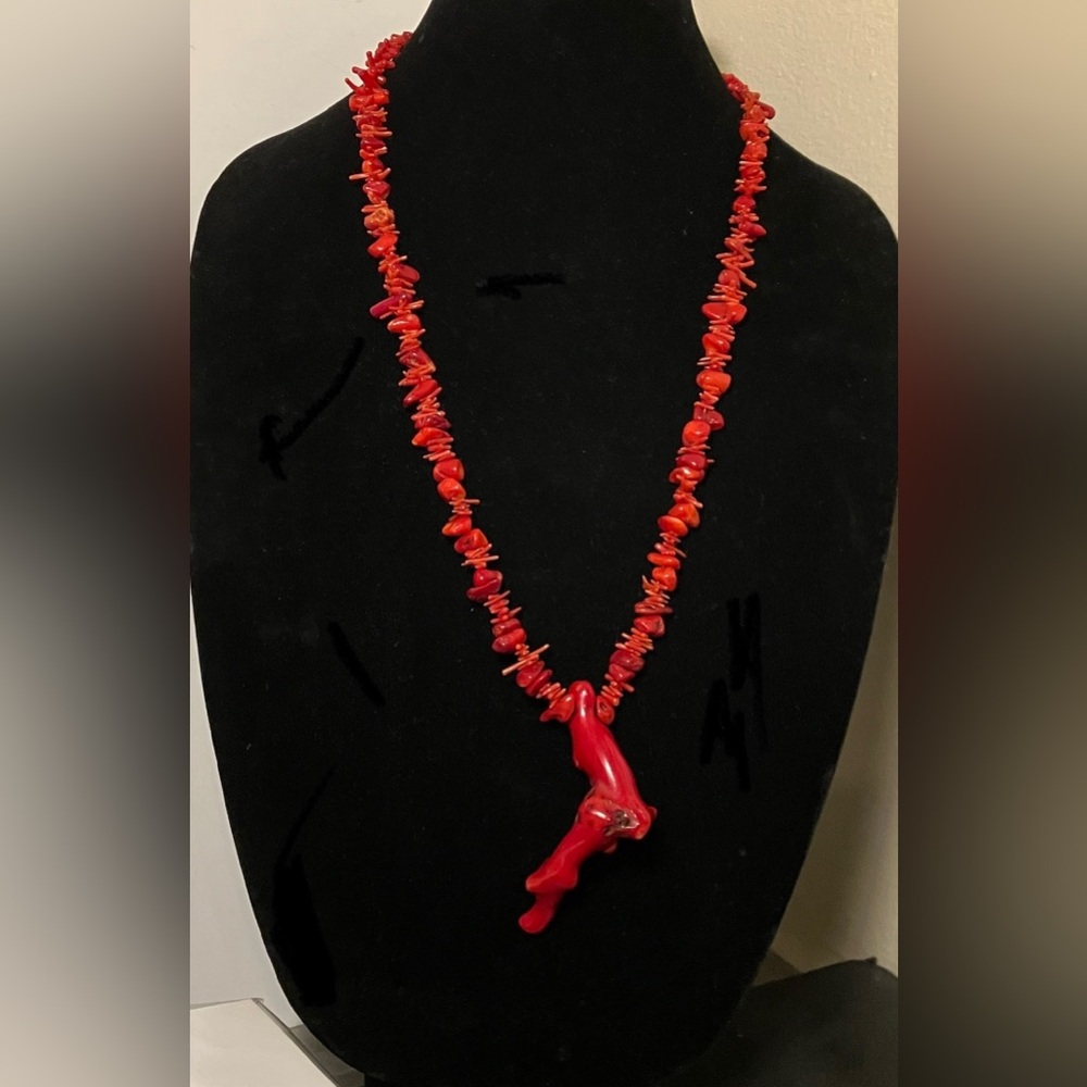 Real coral branch necklace,dyed red, mixed with undyed thin coral needles.